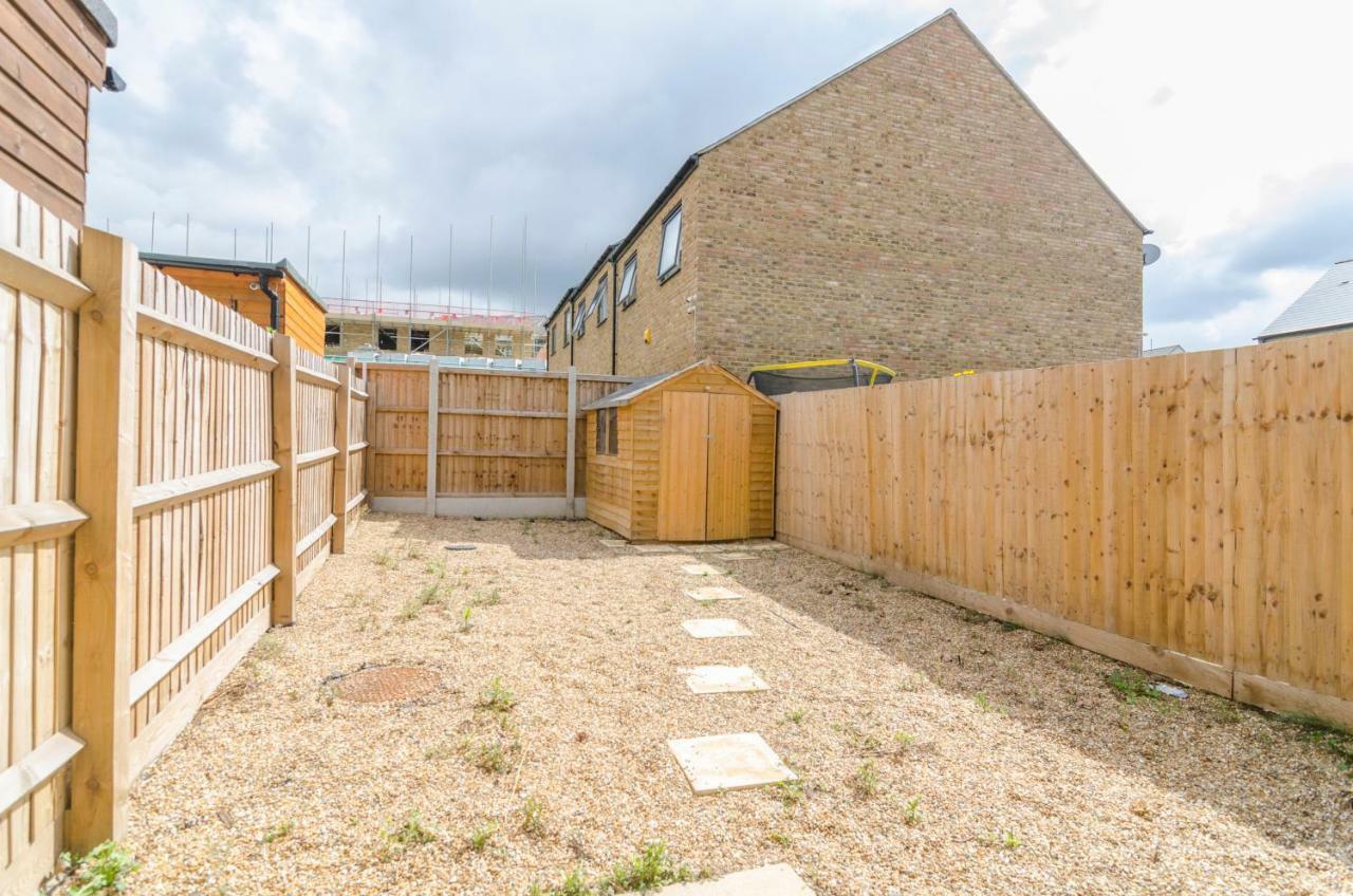 The Central Lodge Dartford Exterior photo